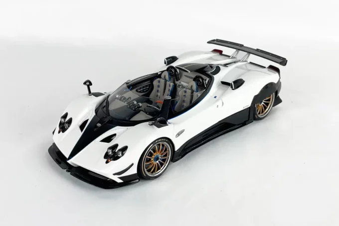 Pagani Zonda HP Barchetta