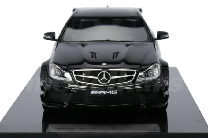 Mercedes C 63 AMG Black Series – Image 3