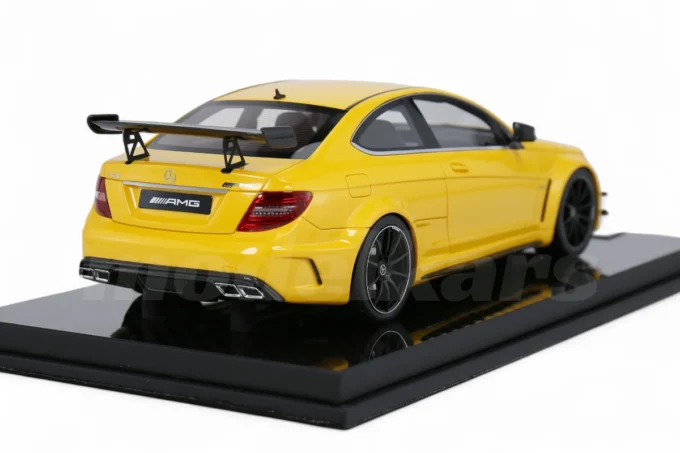 Mercedes-Benz C 63 AMG Black Series – Image 2
