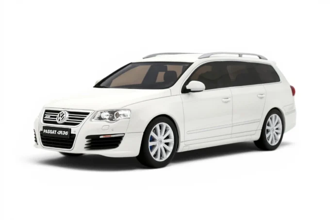 Volkswagen Passat R36 Variant (B6)