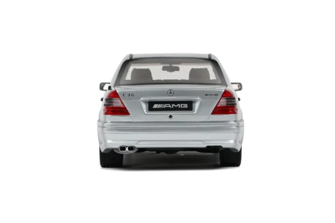 Mercedes-Benz C36 AMG W202 – Image 4