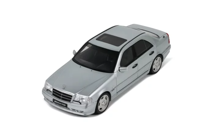 Mercedes-Benz C36 AMG W202 – Image 6