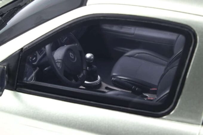 Renault Clio V6 Phase 2 - Image 10