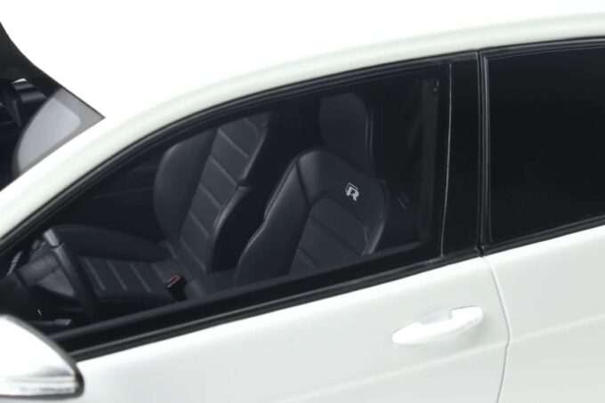 Volkswagen Golf 7R – Image 11