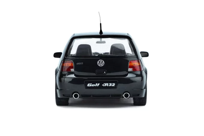 Volkswagen Golf R32 IV – Image 4