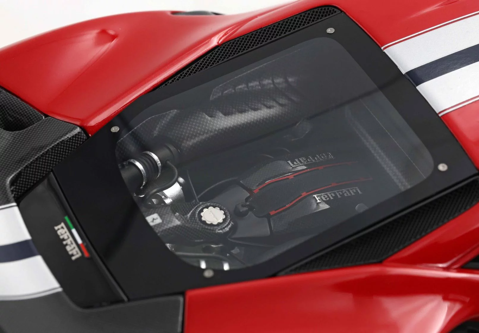 Ferrari 488 Pista - Image 8
