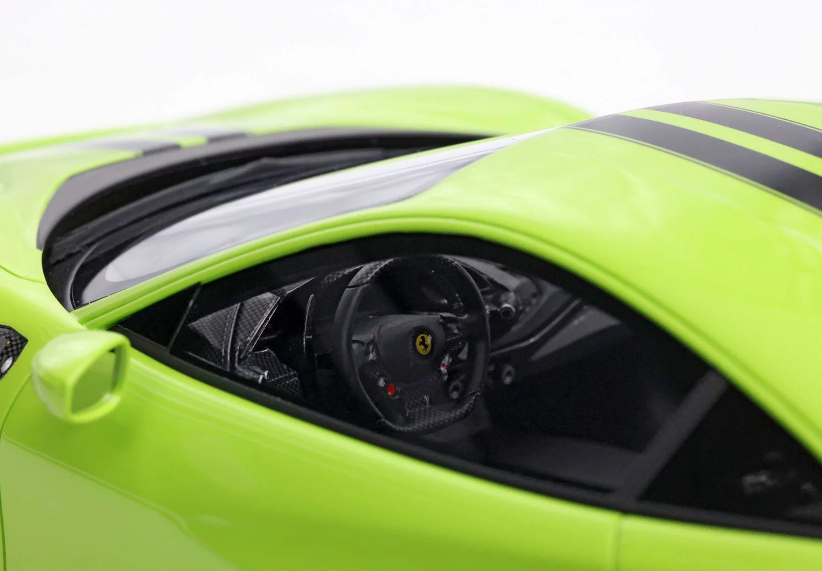 Ferrari 488 Pista - Image 7