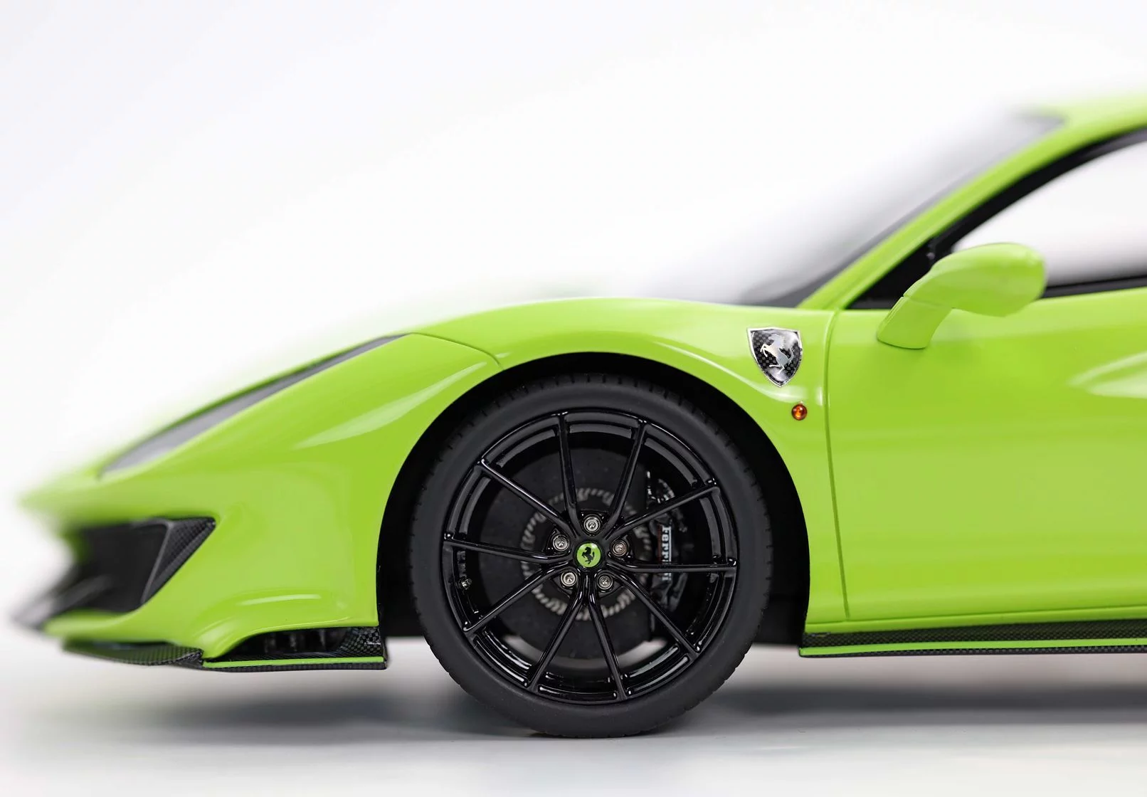 Ferrari 488 Pista 1:18 model car BBR, Pre-orders P18145O - Modelkars