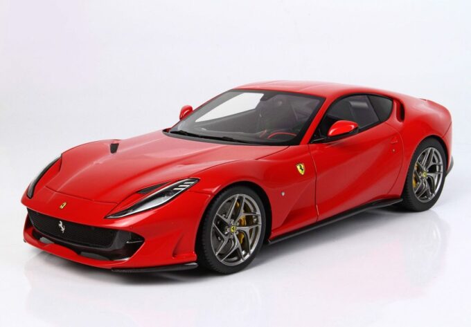 p18147i ferrari 812 superfast rosso corsa 322 bbr 1 1612