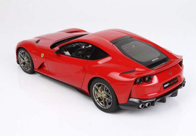 p18147i ferrari 812 superfast rosso corsa 322 bbr 3 1612