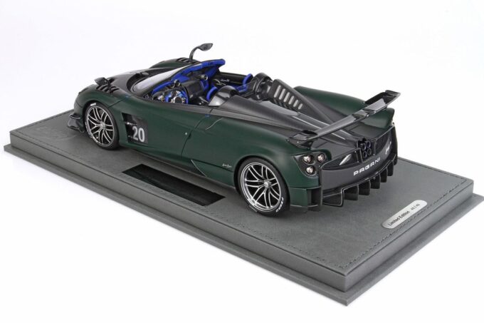 p18159d pagani huayra roadster bc matt dark green bbr 2 1612