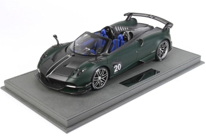 p18159d pagani huayra roadster bc matt dark green bbr 3 1612