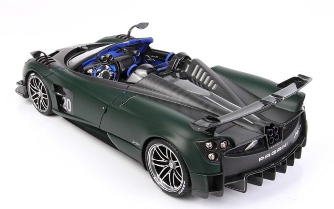 p18159d pagani huayra roadster bc matt dark green bbr 5 1612