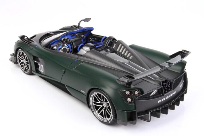 p18159d pagani huayra roadster bc matt dark green bbr 5 1612