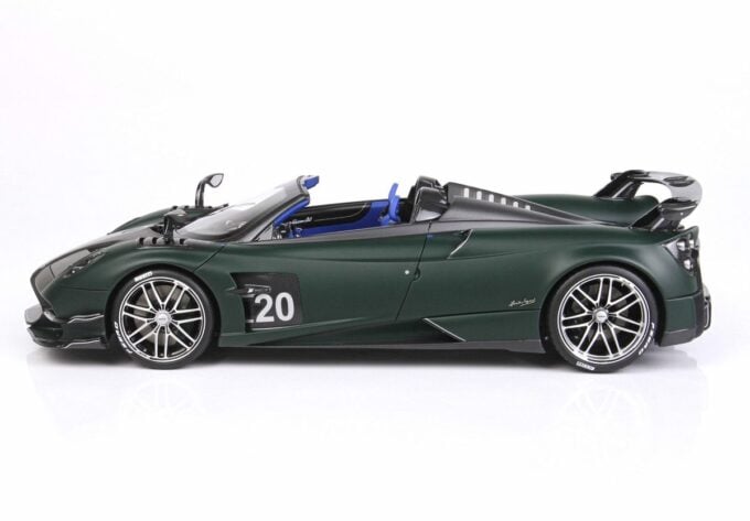 p18159d pagani huayra roadster bc matt dark green bbr 7 1612