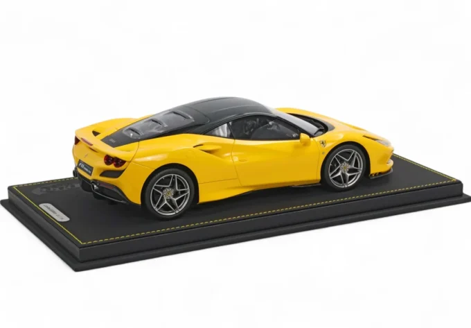 Ferrari F8 Tributo - Image 2