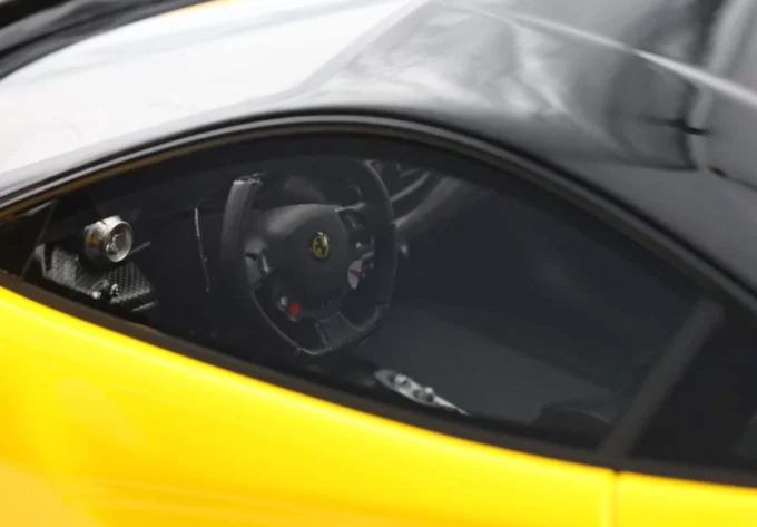 Ferrari F8 Tributo - Image 8