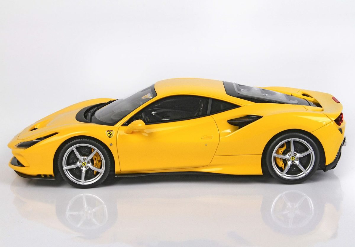 Ferrari F8 Tributo 1:18 model car BBR P18171C3 - Modelkars