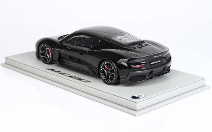 p18191b maserati mc20 black bbr 2 1612