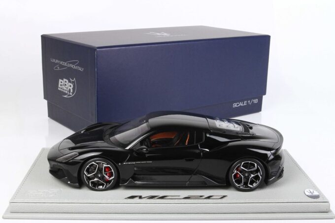 p18191b maserati mc20 black bbr 3 1612