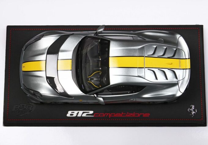 Ferrari 812 Competizione - Image 8