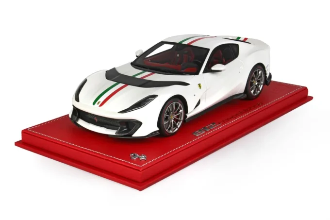 Ferrari 812 Competizione