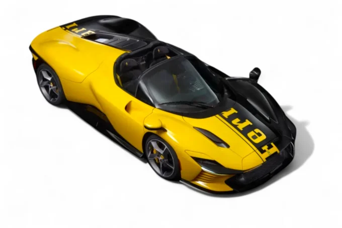 Ferrari SP3 Daytona 599+1 Tailor Made (open roof)