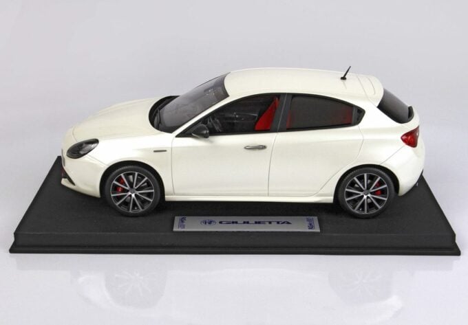 Alfa Romeo Giulietta Veloce – Image 7