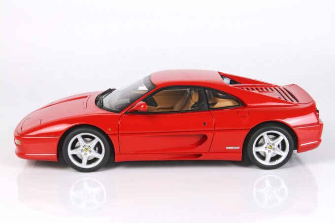 Ferrari F355 Berlinetta - Image 5