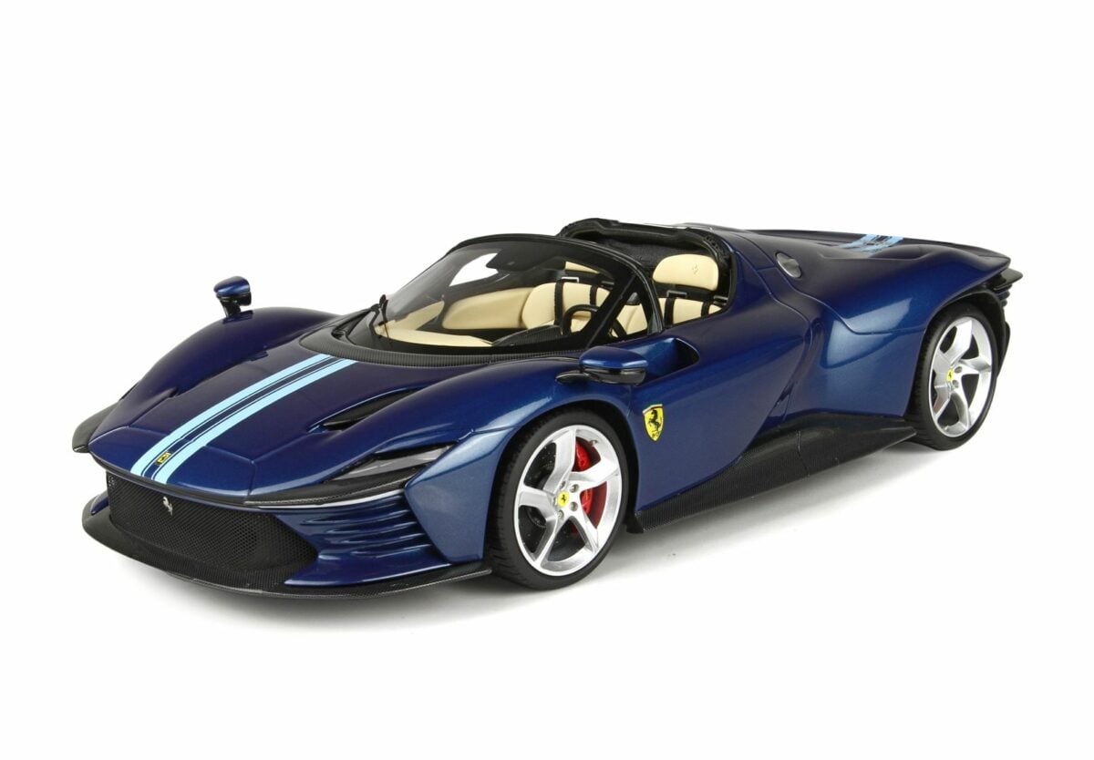 Ferrari Daytona SP3 Serie Icona Spider Schwarz Matt C. Leclerc BBR 1/18 Modell-A