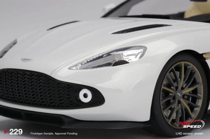 Aston Martin Vanquish Zagato Speedster - Image 4
