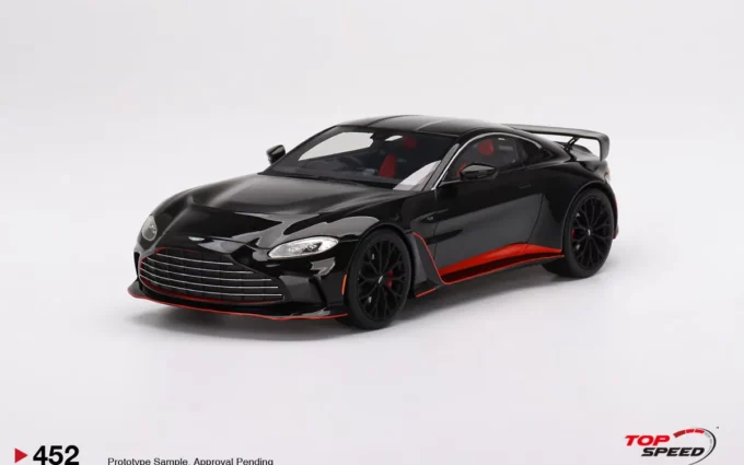 Aston Martin V12 Vantage