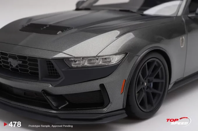 Ford Mustang Dark Horse - Image 4