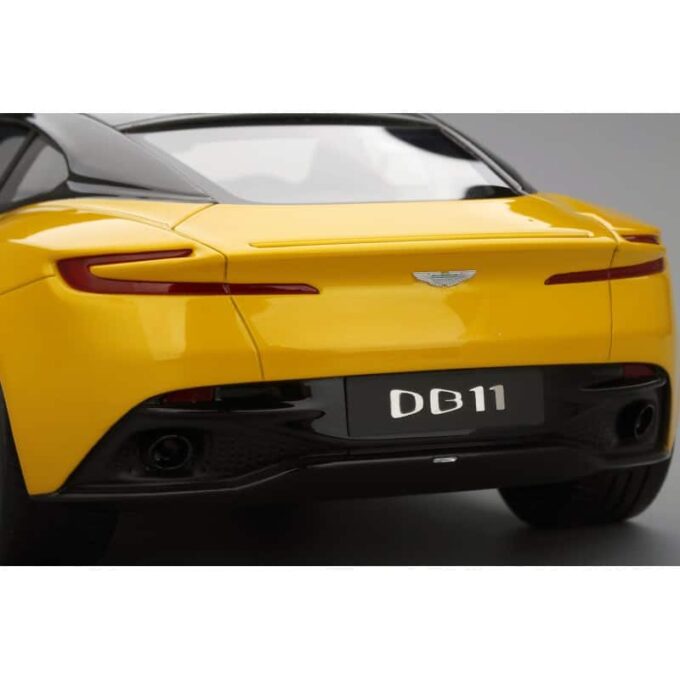 Aston Martin DB11 - Image 4