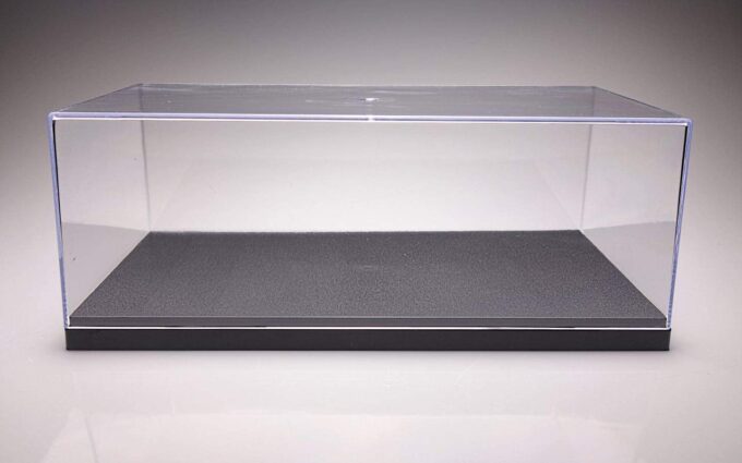 Vitrine plexiglass pour modèle 1:18 – Image 2