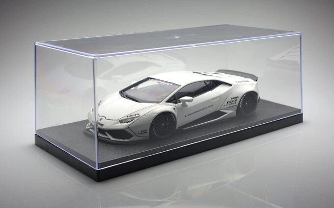 Vitrine plexiglass pour modèle 1:18 – Image 3