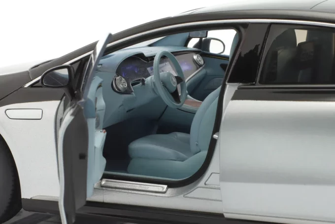 Mercedes-Benz EQS AMG Line (V297) - Image 3