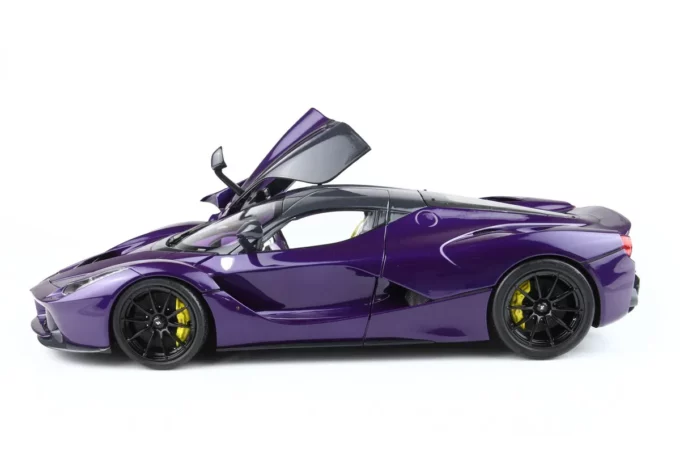Ferrari LaFerrari - Image 4