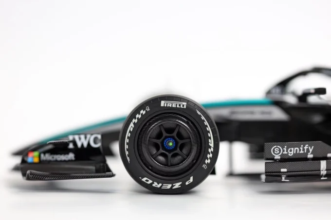 Mercedes-AMG F1 E Performance Kimi Antonelli (Winner GP Japan 2026) - Image 7