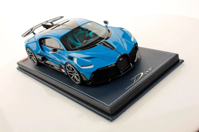 Bugatti Divo - Image 3