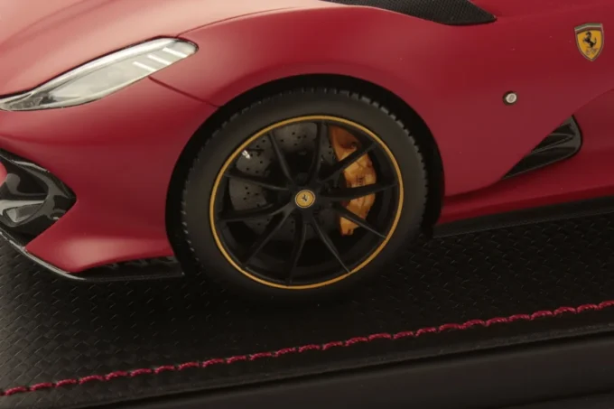 Ferrari 812 Competizione - Image 5