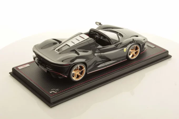 Ferrari Daytona SP3 (carbon) - Image 2