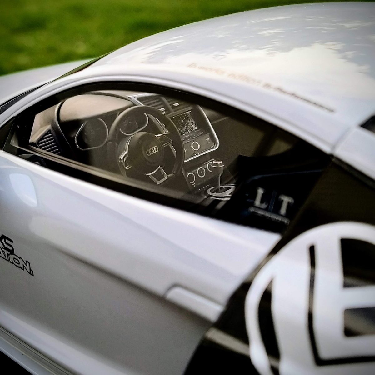 gt325 details 10