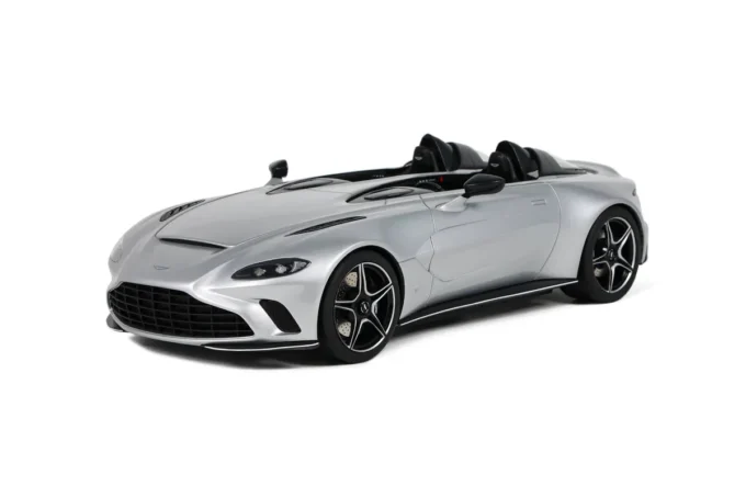 Aston Martin V12 Speedster