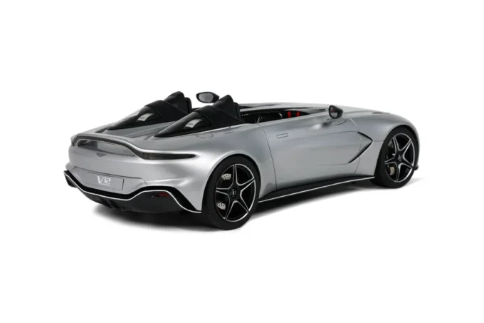 Aston Martin V12 Speedster – Image 2