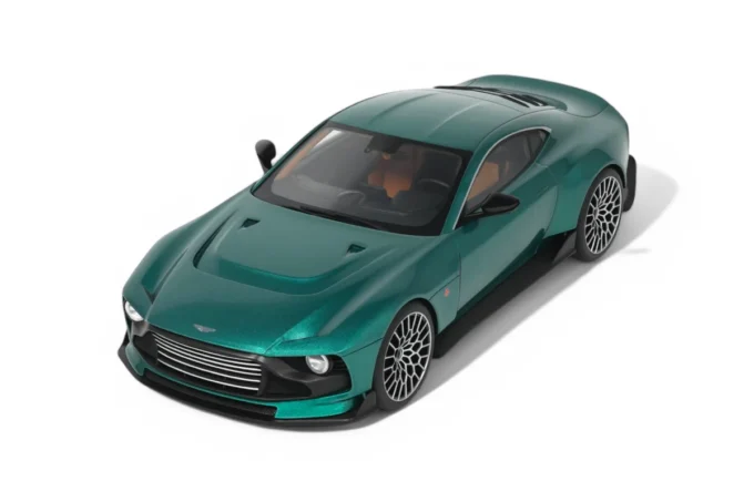 Aston Martin Valour – Image 6