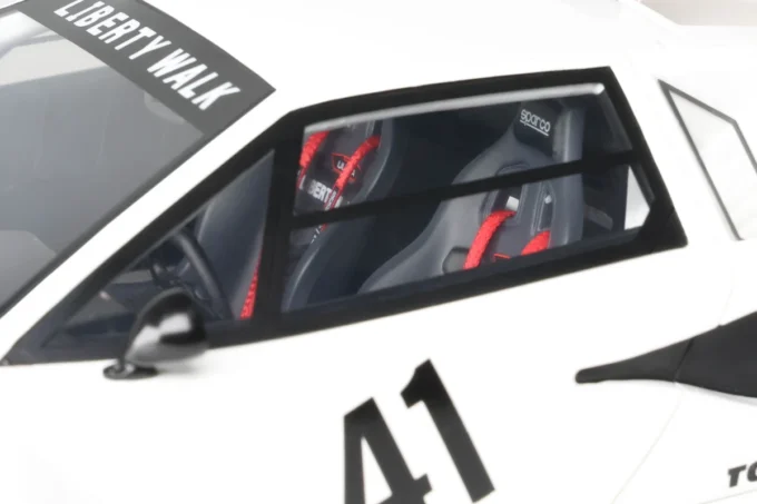Lamborghini Countach LB-Works - Image 10