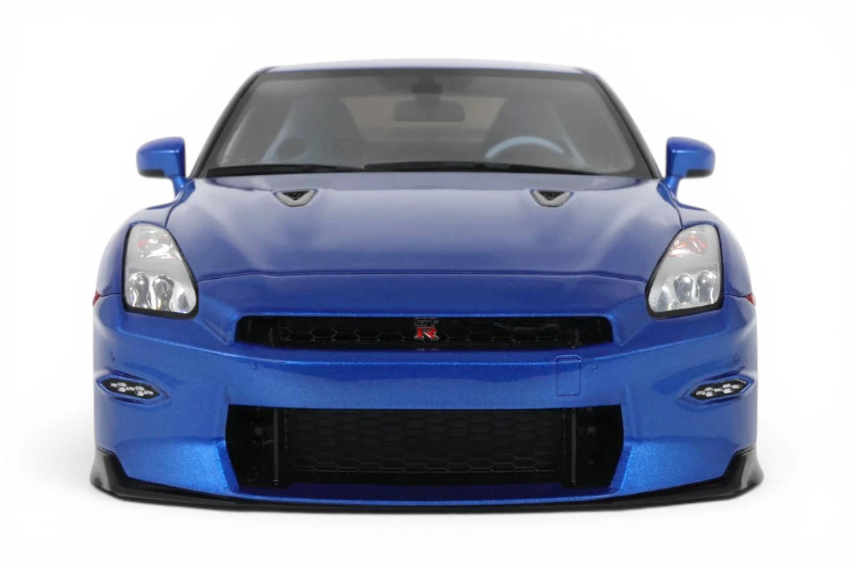 Nissan GT-R Skyline Edition 1:18 model car GT Spirit GT521 - Modelkars