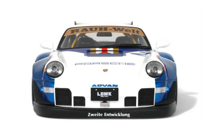 Porsche 911 (993) RWB x Liberty Walk – Image 3