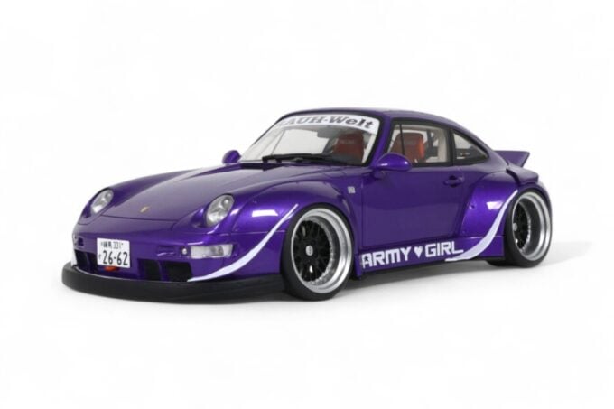 Porsche 911 (993) RWB Army Girl